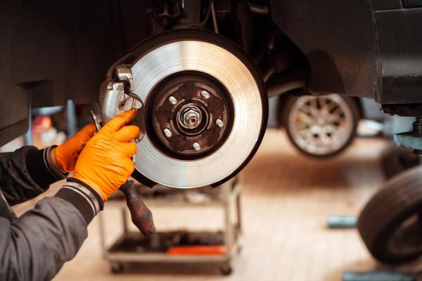 Ford brake pad replacement