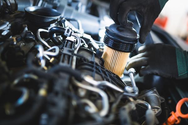Ford fuel filter replacement