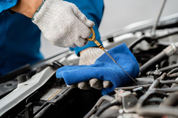 Ford fluid level checks