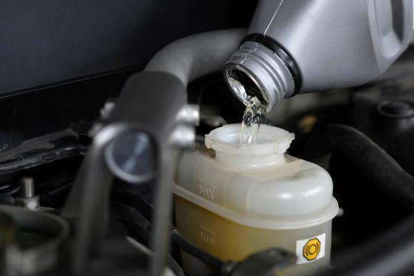 Brake fluid types comparison